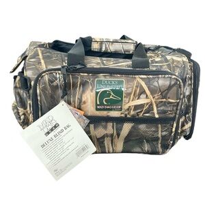 NWT Ducks Unlimited Mad Gear Deluxe Blind Bag